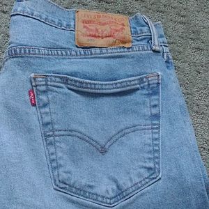 Levis 505 jeans